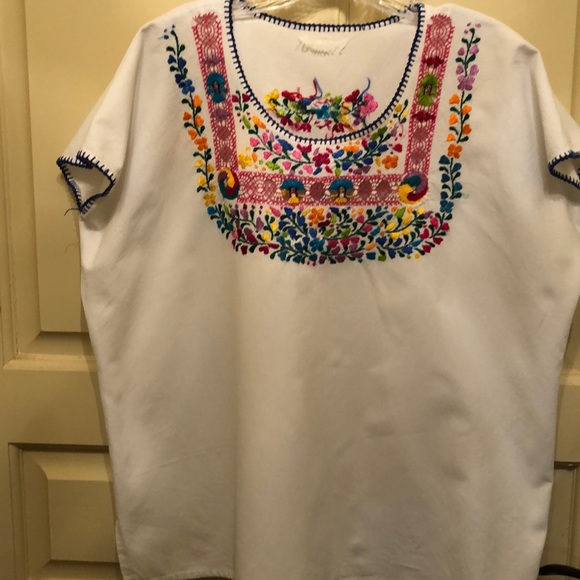 Tops - Beautiful hand embroidered Mexican top